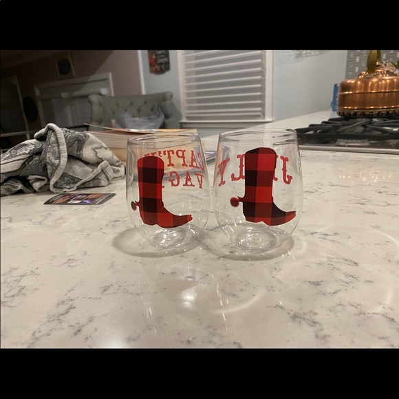 Custom cups - Picture 4 of 5
